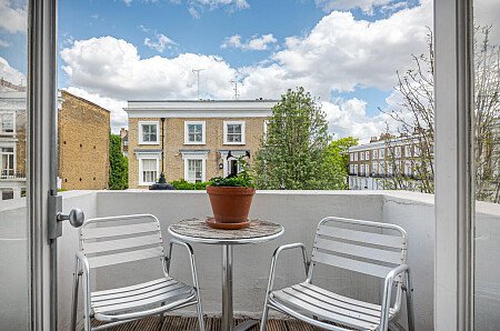 Lamont House   - Filming Locations Locations Direct -19