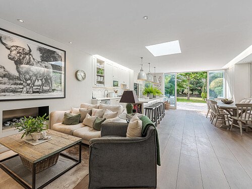 Lark House - Filming Locations Locations Direct -12