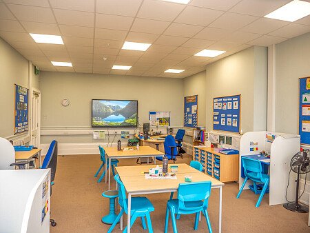 Decorated high ceilings school - Filming Photoshoot Locations-23