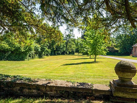 Decorated high ceilings school - Filming Photoshoot Locations-37