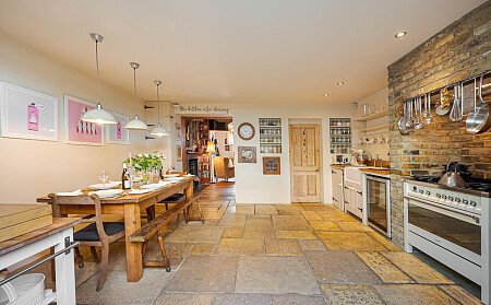 Tenyson House - Filming Locations Locations Direct -09