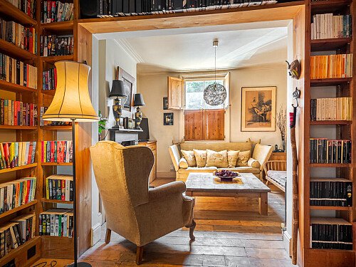 Tenyson House - Filming Locations Locations Direct -11