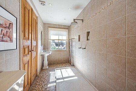 Tenyson House - Filming Locations Locations Direct -17