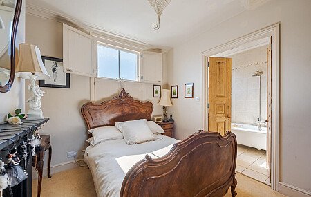 Tenyson House - Filming Locations Locations Direct -21