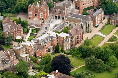 Huge stained glass window- HA1-  filming photoshoot location-09