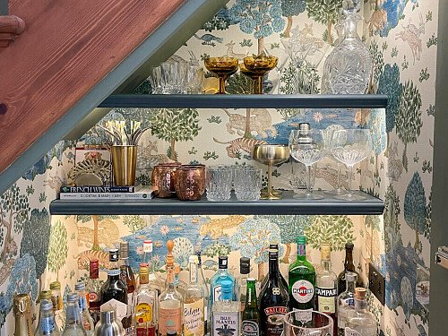 Blue traditional kitchen -  filming photoshoot location-31-13