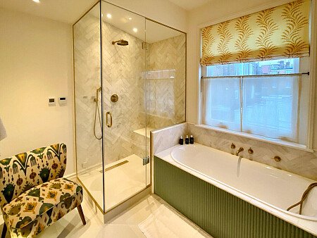 Blue traditional kitchen -  filming photoshoot location-31-17