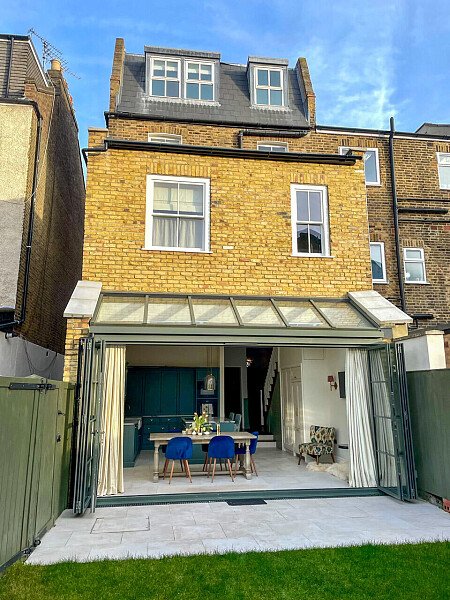 Blue traditional kitchen -  filming photoshoot location-31-22