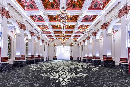 Grand, large hall, arches and painted ceiling- London-  filming photoshoot location-01