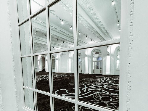 Grand, large hall, arches and painted ceiling- London-  filming photoshoot location-20