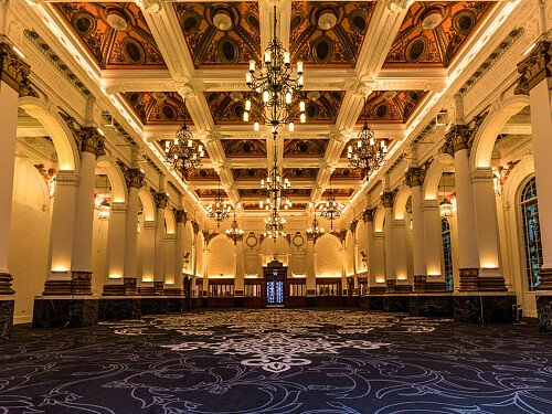 Grand, large hall, arches and painted ceiling- London-  filming photoshoot location-23