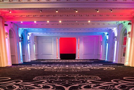 Grand, large hall, arches and painted ceiling- London-  filming photoshoot location-38