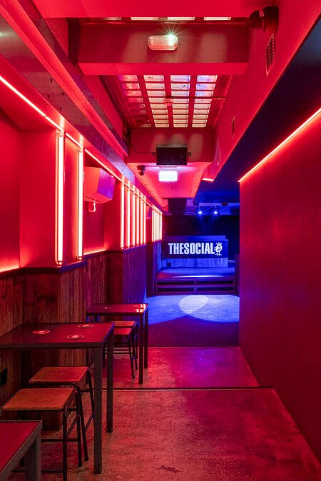 Floor to ceiling wooden bar- London- filming photoshoot location-5