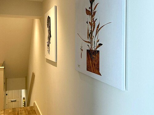 Spacious and modern house with moody colours London- filming photoshoot location-08