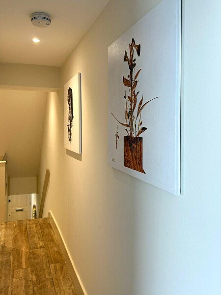 Spacious and modern house with moody colours London- filming photoshoot location-08