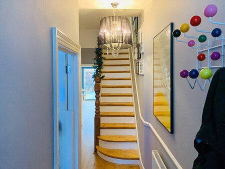 Lott room with ladder and slanted ceilings- London- filming photoshoot location-06