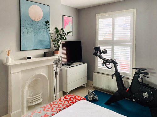 Lott room with ladder and slanted ceilings- London- filming photoshoot location-10