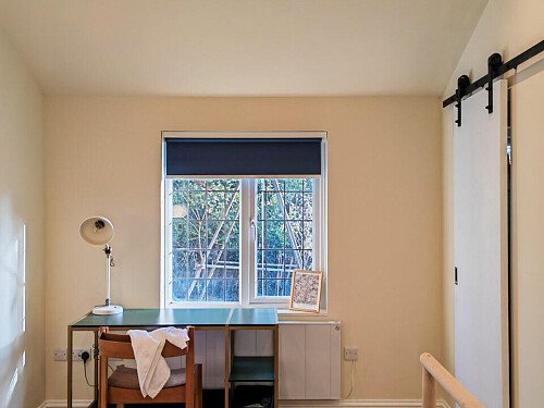 Large horizontal kitchen window-CR8 -  filming photoshoot location-23