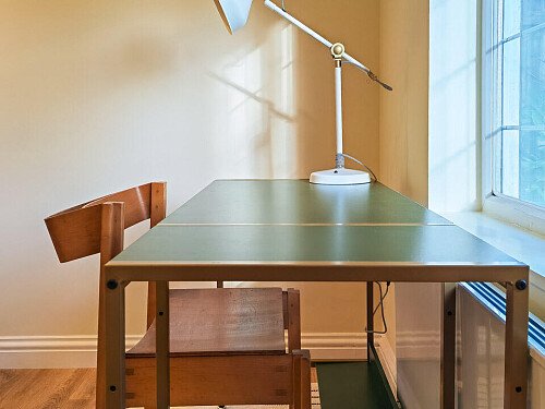 Large horizontal kitchen window-CR8 -  filming photoshoot location-24