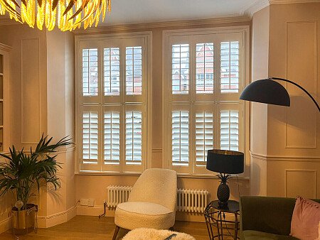 Vibrant blue theme- KT13- filming photoshoot location-12