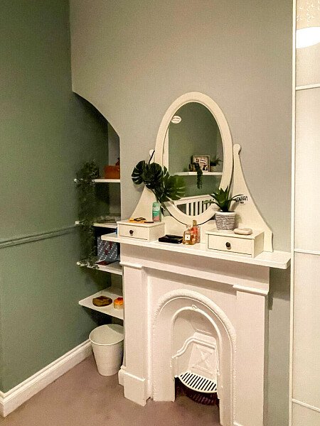 Vibrant blue theme- KT13- filming photoshoot location-27