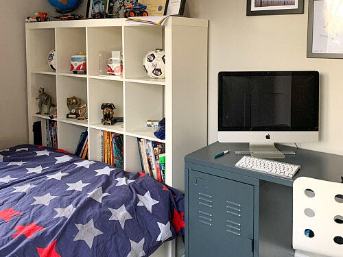 Vibrant blue theme- KT13- filming photoshoot location-29