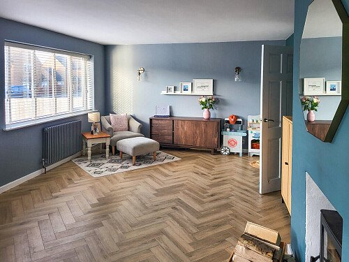 Exposed metal beam- NN12-  filming photoshoot location-09