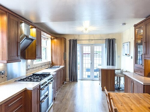 Home bar- RM11-  filming photoshoot location-07