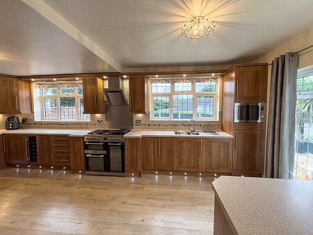 Home bar- RM11-  filming photoshoot location-10