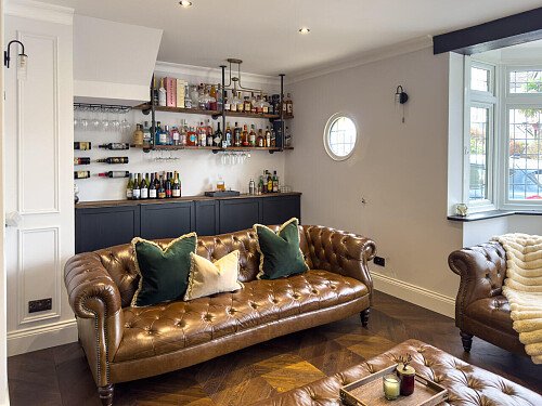 Home bar- RM11-  filming photoshoot location-11