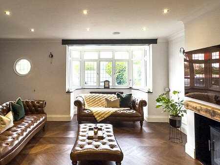 Home bar- RM11-  filming photoshoot location-14