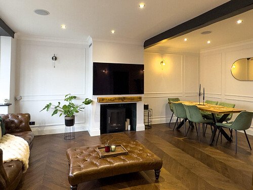 Home bar- RM11-  filming photoshoot location-17