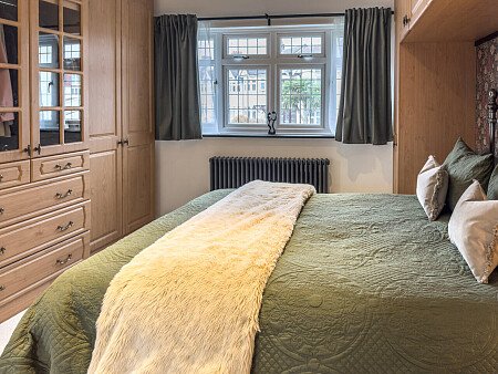 Home bar- RM11-  filming photoshoot location-32