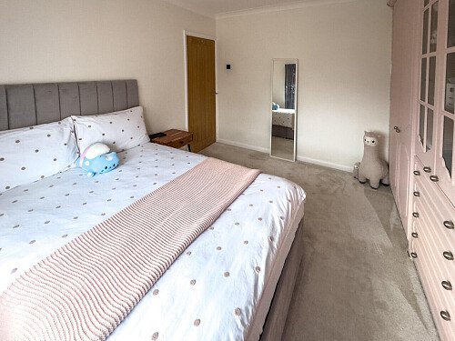 Home bar- RM11-  filming photoshoot location-38