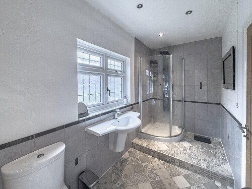 Home bar- RM11-  filming photoshoot location-44