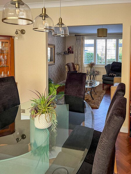 Geometrtic wall paper-  HA5- filming photoshoot location-12