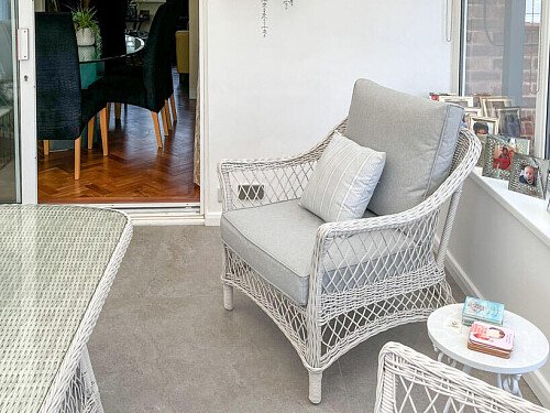 Geometrtic wall paper-  HA5- filming photoshoot location-16