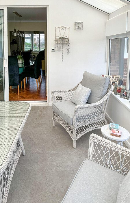 Geometrtic wall paper-  HA5- filming photoshoot location-16