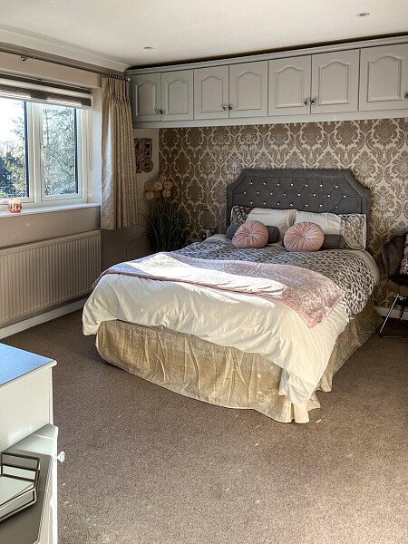 Geometrtic wall paper-  HA5- filming photoshoot location-19