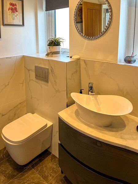 Geometrtic wall paper-  HA5- filming photoshoot location-24