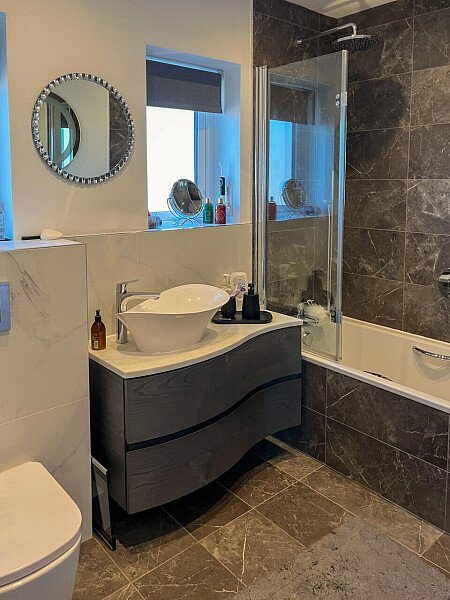 Geometrtic wall paper-  HA5- filming photoshoot location-25