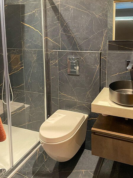 Geometrtic wall paper-  HA5- filming photoshoot location-26