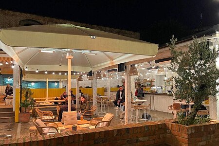 Outdoor space with giant chess board- London- filming photoshoot location-4