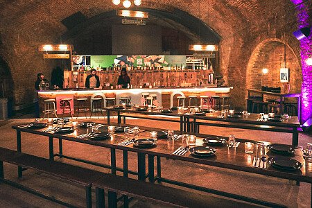 Red brick tunnel bar -London- filming photoshoot location-03