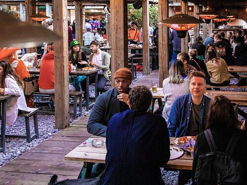 Red brick tunnel bar -London- filming photoshoot location-23