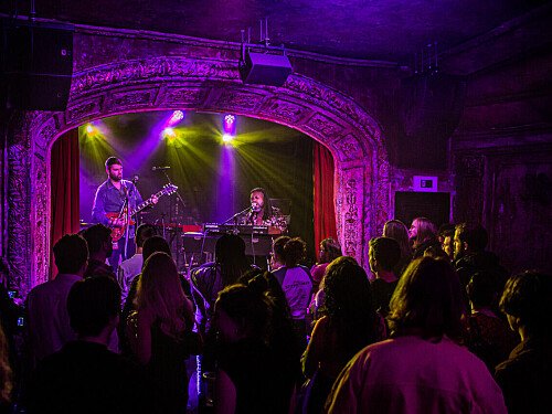 Curved ceiling theatre -London- filming photoshoot location-10