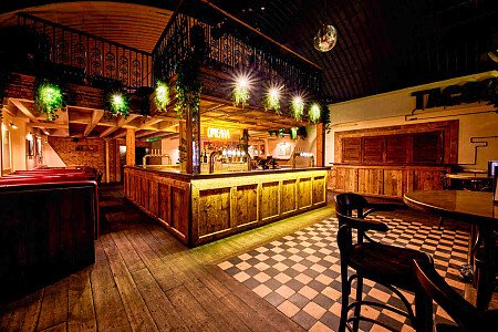 Curved ceiling theatre -London- filming photoshoot location-14