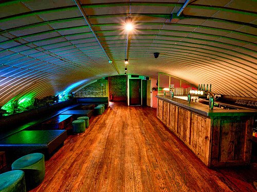 Curved ceiling theatre -London- filming photoshoot location-18