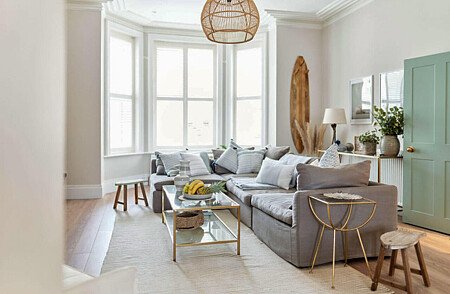 Calm, peaceful, white house, Bournemouth- filming photoshoot location-02