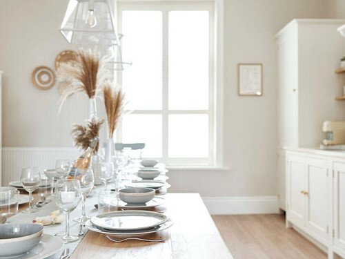 Calm, peaceful, white house, Bournemouth- filming photoshoot location-06